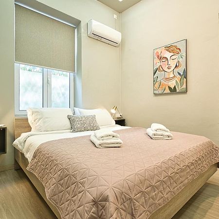 Plaka Filotheis House A Apartment Athena Bagian luar foto